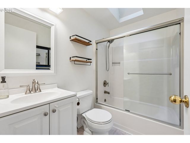10665 Sw COTTONTAIL Pl, Beaverton, OR 97008
