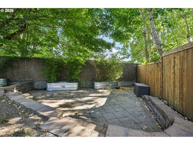 10665 Sw COTTONTAIL Pl, Beaverton, OR 97008