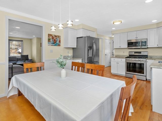 28 Blossom Street, Waltham, MA 02451