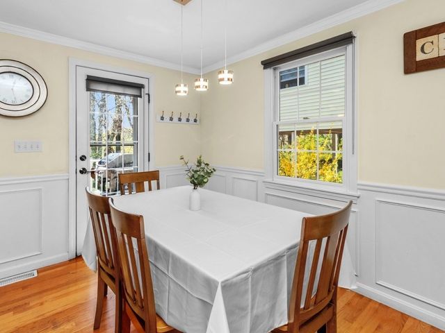 28 Blossom Street, Waltham, MA 02451