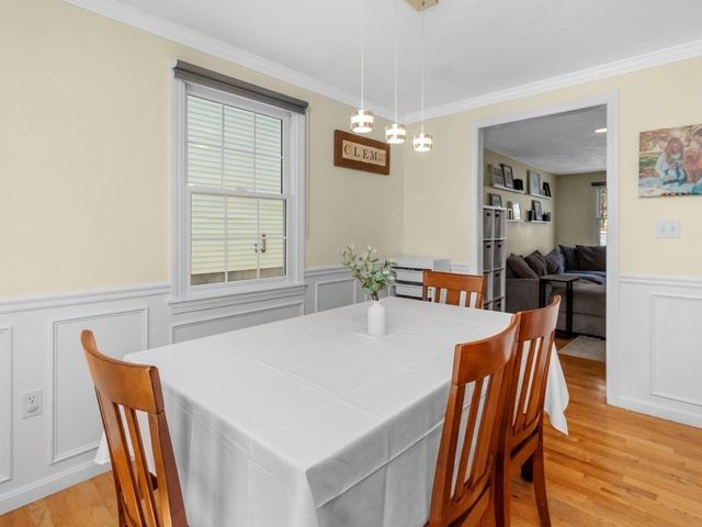 28 Blossom Street, Waltham, MA 02451