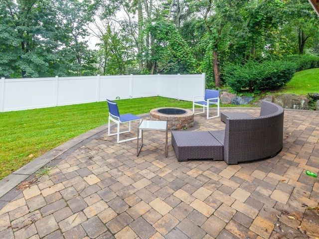 28 Blossom Street, Waltham, MA 02451