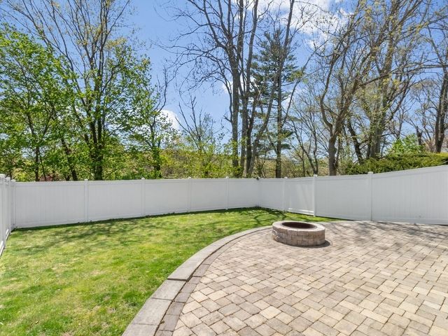 28 Blossom Street, Waltham, MA 02451