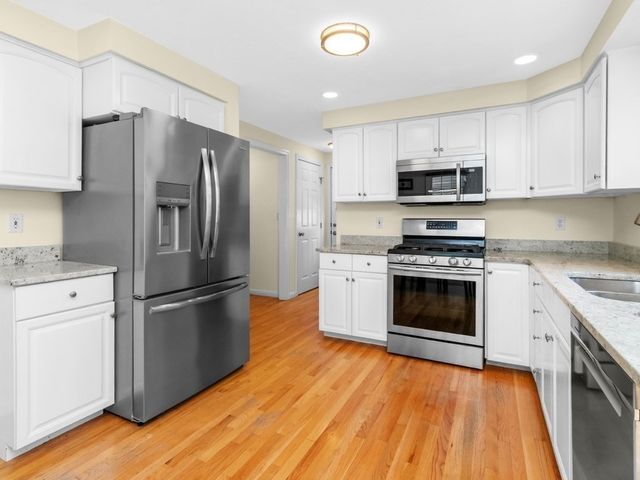 28 Blossom Street, Waltham, MA 02451