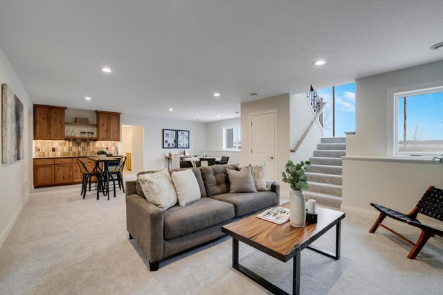 1225 136th Street E, Rosemount, MN 55068