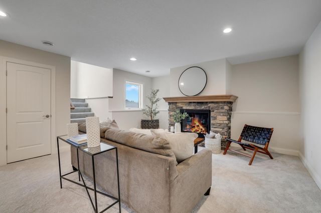 1225 136th Street E, Rosemount, MN 55068