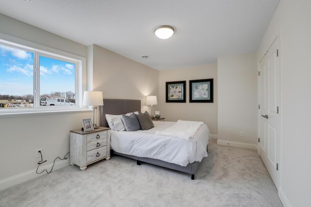 1225 136th Street E, Rosemount, MN 55068