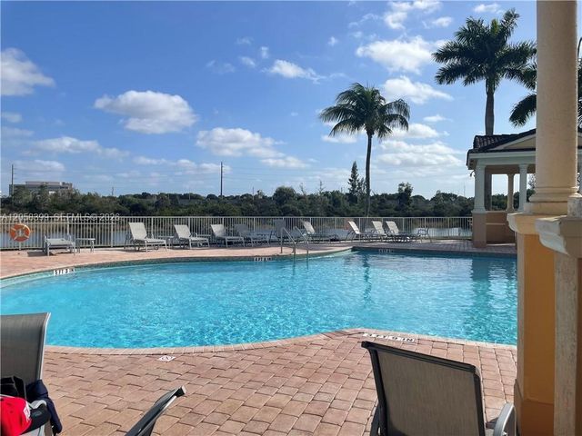 4381 SW 160th Avenue 105, Miramar, FL 33027