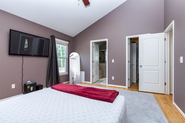 3280 Royal Avenue, Berkley, MI 48072