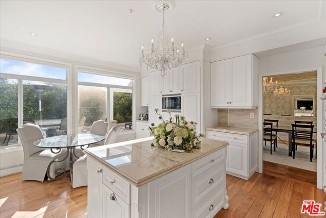 3900 Hilton Head Way, Tarzana (los Angeles), CA 91356