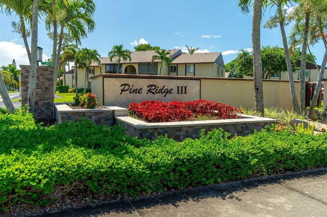 318 Pine Ridge Circle C-2, Greenacres, FL 33463