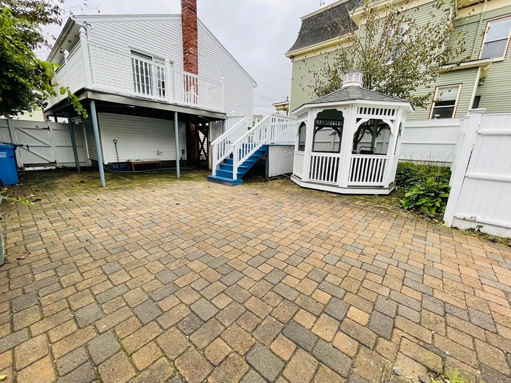 122 Central Street 2, Somerville, MA 02145