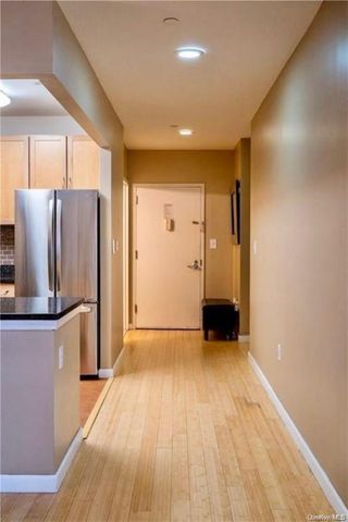 837 Washington Avenue 8M, Bronx, NY 10451