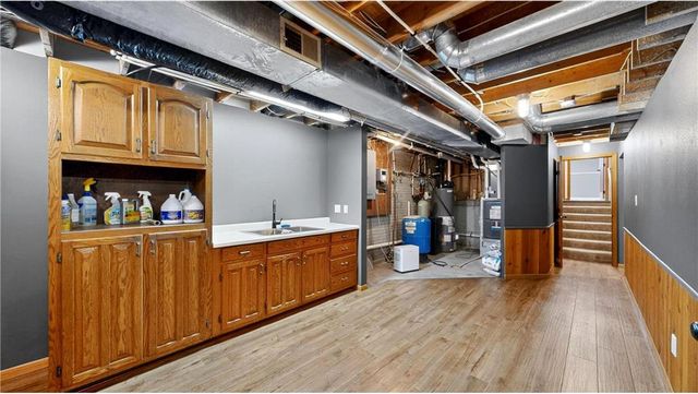 15158 241st Avenue, Preston, MN 55965