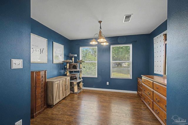 2841 Winners Cir Dr, Navarre, FL 32566