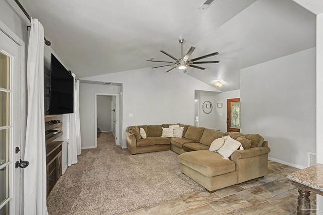 2841 Winners Cir Dr, Navarre, FL 32566