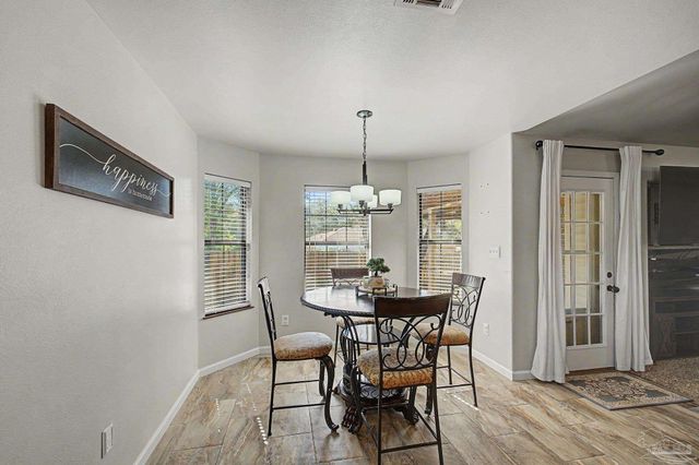 2841 Winners Cir Dr, Navarre, FL 32566