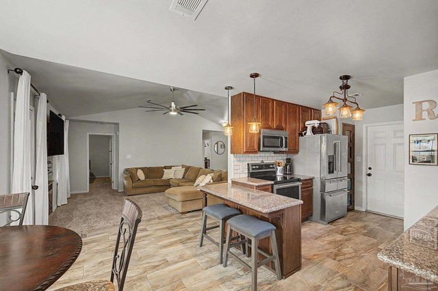 2841 Winners Cir Dr, Navarre, FL 32566