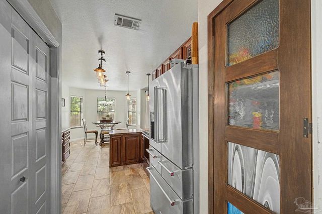 2841 Winners Cir Dr, Navarre, FL 32566