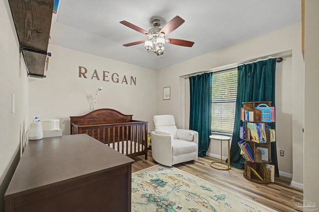 2841 Winners Cir Dr, Navarre, FL 32566