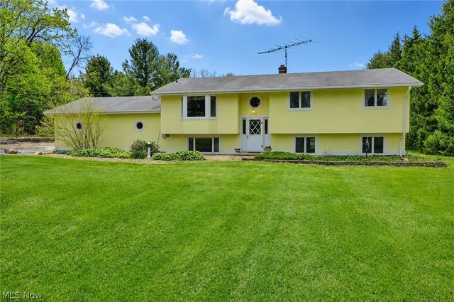 1561 Granger Road, Medina, OH 44256