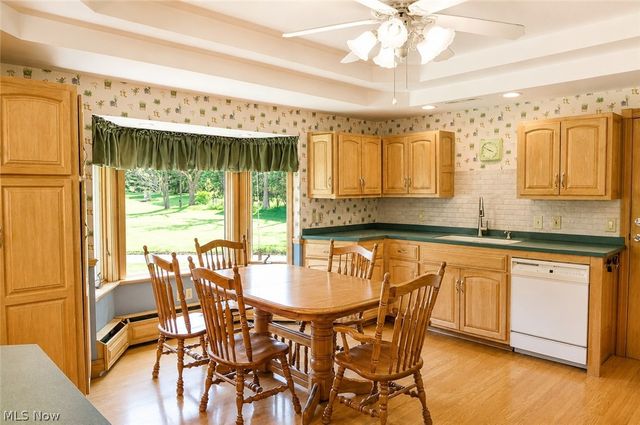 1561 Granger Road, Medina, OH 44256