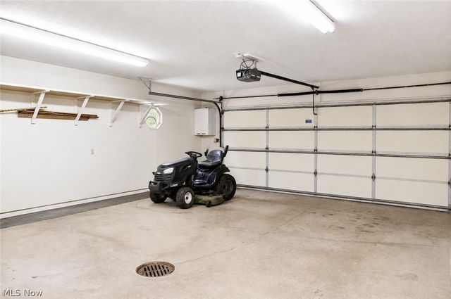 1561 Granger Road, Medina, OH 44256