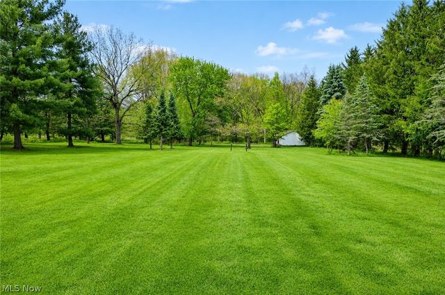 1561 Granger Road, Medina, OH 44256