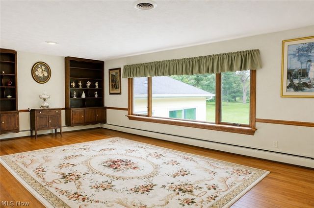 1561 Granger Road, Medina, OH 44256