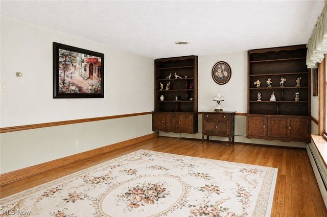 1561 Granger Road, Medina, OH 44256