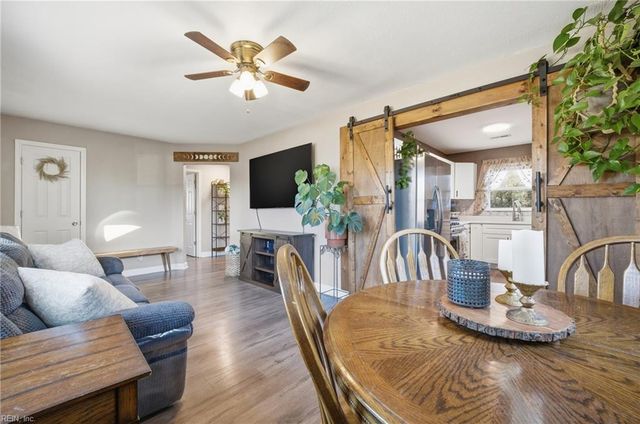 507 Eisenhower CIR, Portsmouth, VA 23701