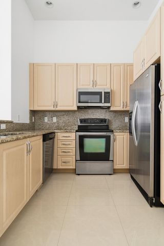 701 S Olive Avenue 304, West Palm Beach, FL 33401