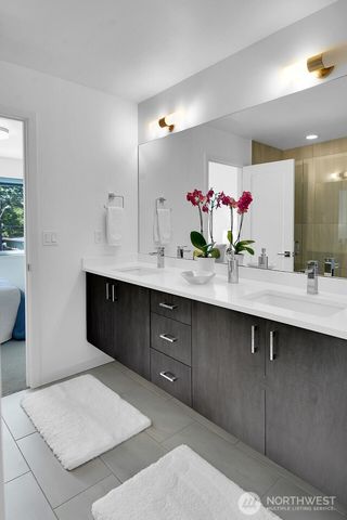 1318 S Atlantic Street, Seattle, WA 98144