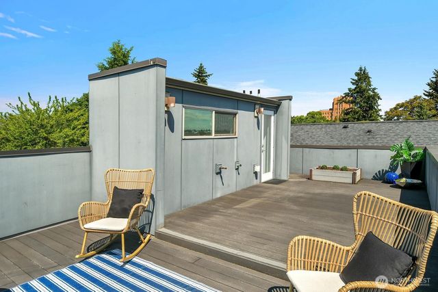 1318 S Atlantic Street, Seattle, WA 98144