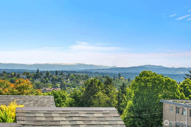 1318 S Atlantic Street, Seattle, WA 98144