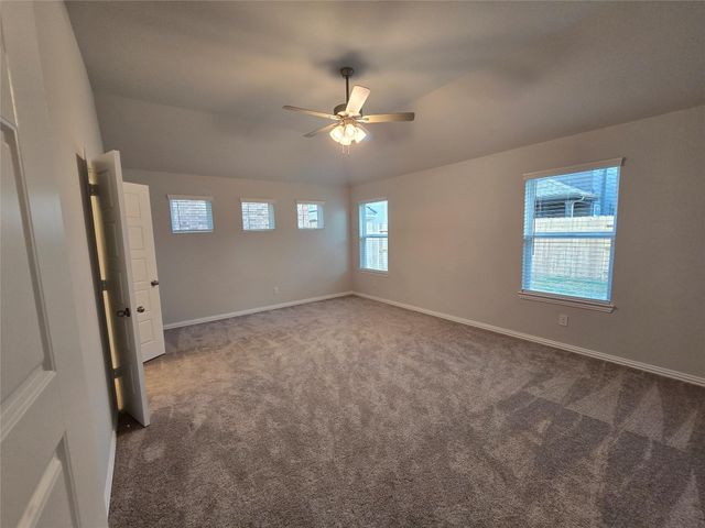 2215 Villa Bella Lane, Friendswood, TX 77546