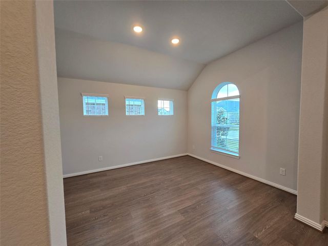 2215 Villa Bella Lane, Friendswood, TX 77546