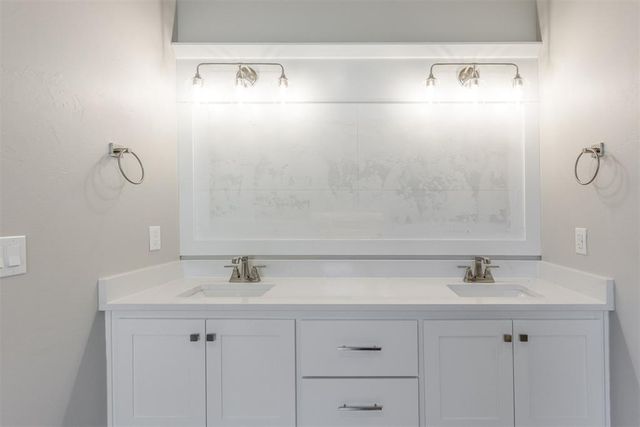 11016 Treemont Lane, Oklahoma City, OK 73162