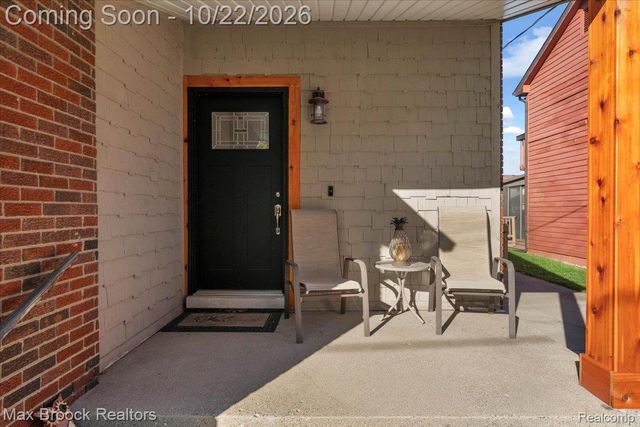 22461 Revere Street, St. Clair Shores, MI 48080