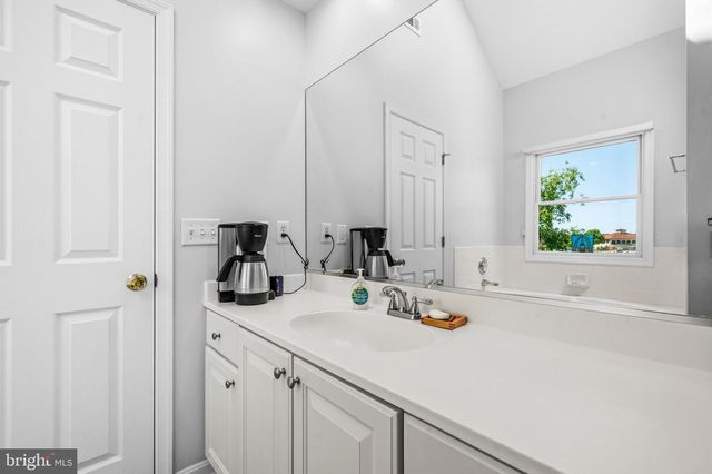 1012 AUCKLAND WAY, Chester, MD 21619