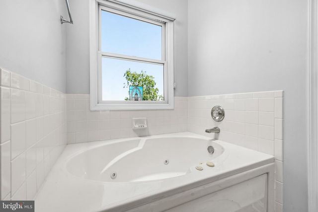 1012 AUCKLAND WAY, Chester, MD 21619