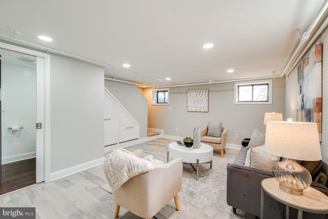 420 EARL ST, Alexandria, VA 22314