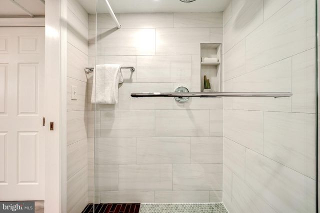 420 EARL ST, Alexandria, VA 22314