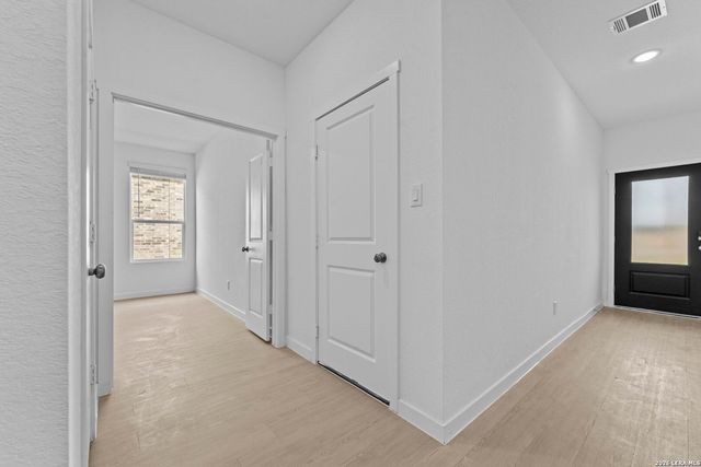 2323 Fort Davis Pass, Marion, TX 78124