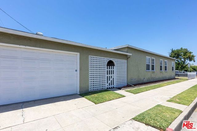 1220 E Palmer Street, Compton, CA 90221