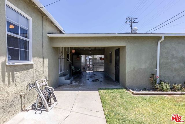 1220 E Palmer Street, Compton, CA 90221
