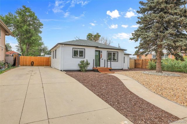 751 S Umatilla Way, Denver, CO 80223