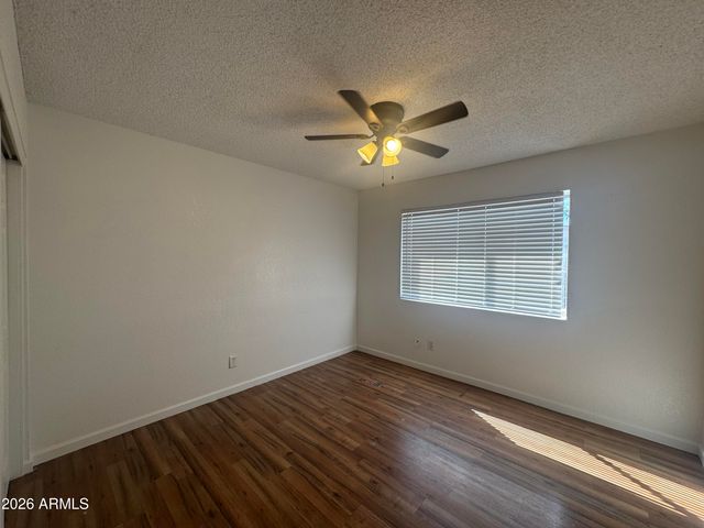 4828 W Orangewood Avenue Apt 124, Glendale, AZ 85301