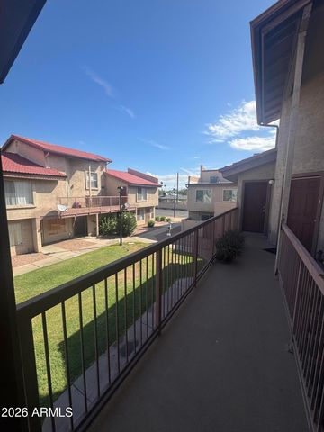 4828 W Orangewood Avenue Apt 124, Glendale, AZ 85301