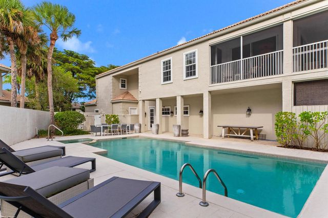 11815 Pebblewood Drive, Wellington, FL 33414